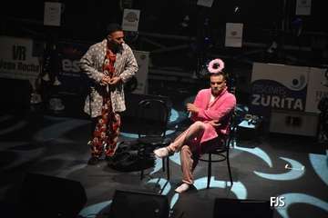 Un turismo se prende fuego y queda totalmente calcinado/FJS Fotografía.